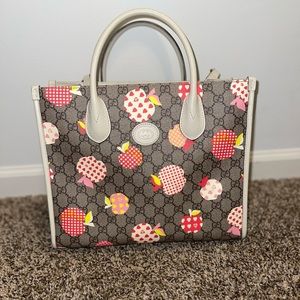 Gucci Les Pommes Small Tote